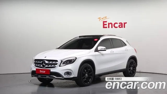 Mercedes-Benz GLA- X156 GLA250 4MATIC