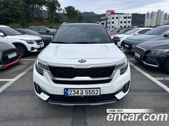 Kia Seltos Gasoline 1.6 Turbo 4WD Signature