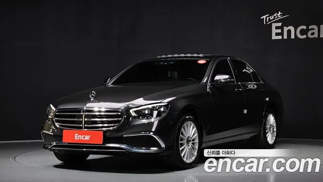 Mercedes-Benz E- W213 E220d 4MATIC Exclusive