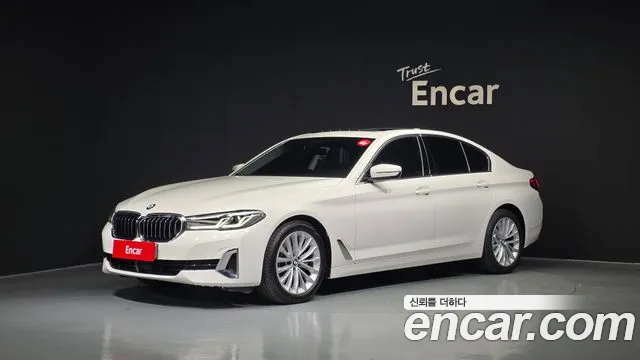 BMW 5 (G30) 520i
