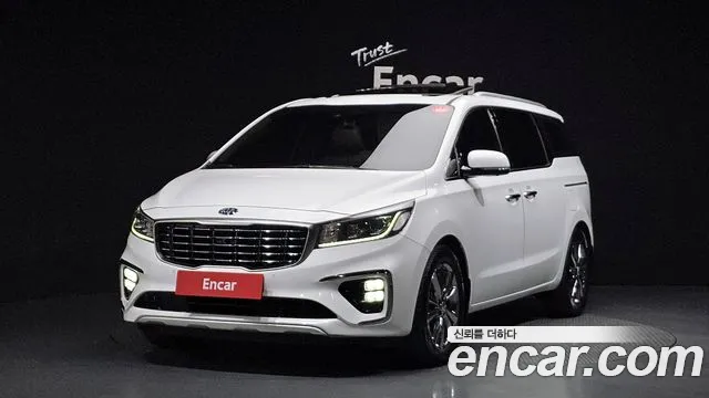 Kia The New Carnival 9 Noblesse