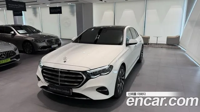 Mercedes-Benz E- W214 E300 4MATIC Exclusive