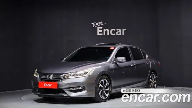 Honda Accord 2.4 9