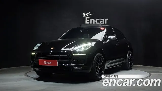 Porsche Macan 3.0 GTS 95B