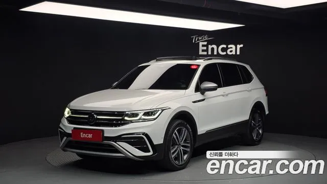 Volkswagen Tiguan 2.0 TSI Prestige