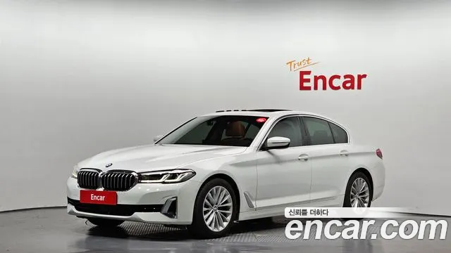 BMW 5 (G30) 520i
