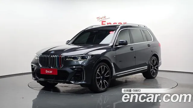 BMW X7 (G07) xDrive 40i M 6