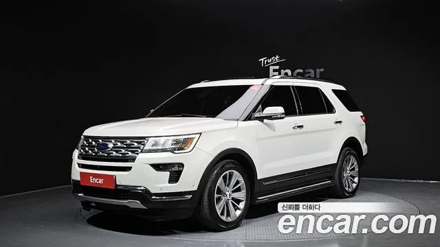 Ford Explorer 2.3 Limited 4WD 5
