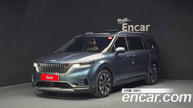 Kia Carnival 4 Gasoline 7 Signature