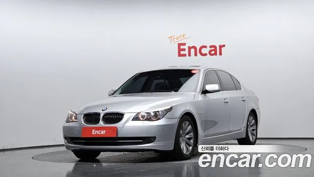 BMW 5 (E60) 528i