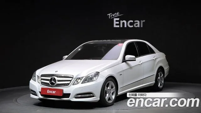 Mercedes-Benz E- W212 E220 CDI