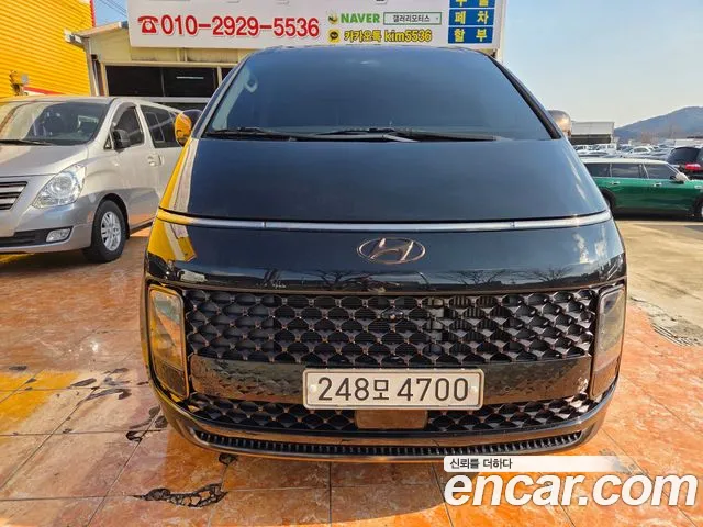 Hyundai Staria 4WD 9 Inspiration