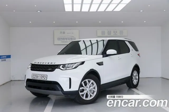 Land Rover Discovery 5 3.0 SD6 SE
