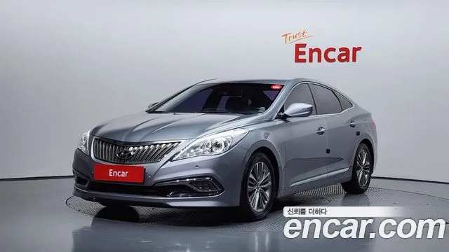 Hyundai Grandeur HG HG240