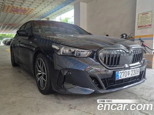 BMW 5 (G60) 523d M
