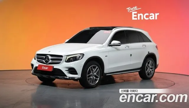Mercedes-Benz GLC- X253 GLC350e 4MATIC AMG Line