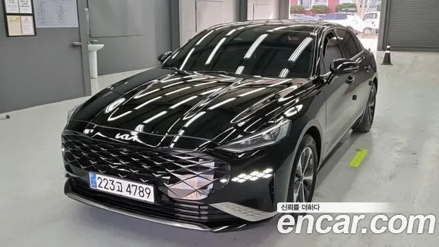 Kia K8 Hybrid Noblesse