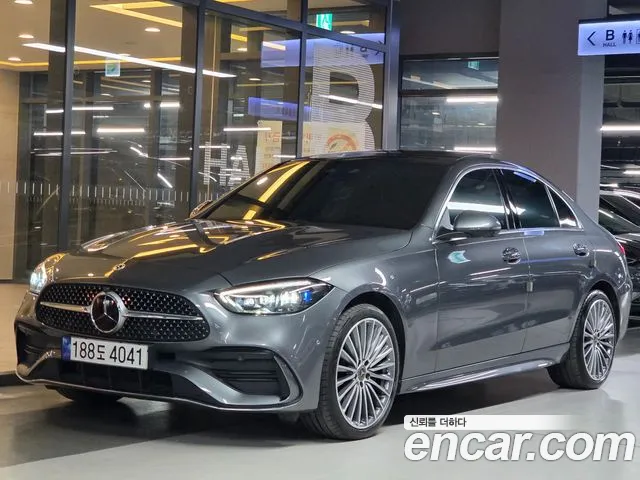 Mercedes-Benz C- W206 C300 AMG Line