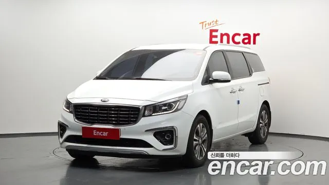 Kia The New Carnival 9