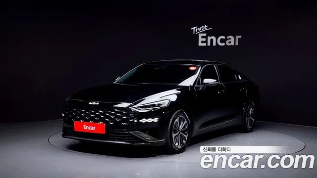 Kia K8 Hybrid Noblesse