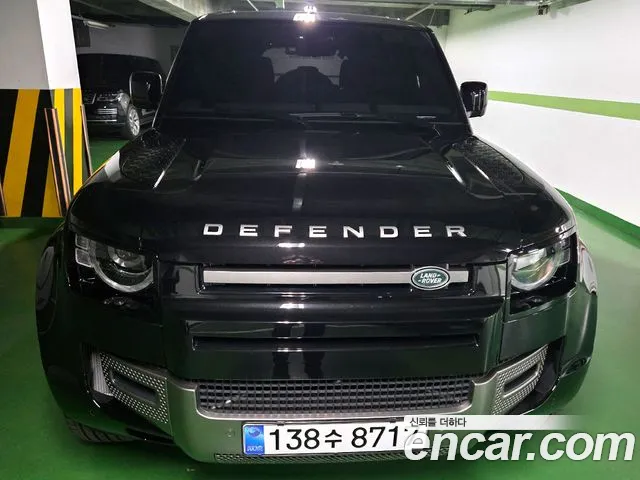 Land Rover Defender (L663) 110 P300 X- SE