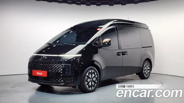 Hyundai Staria 9