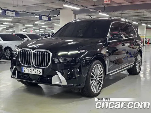 BMW X7 (G07) xDrive 40i 6
