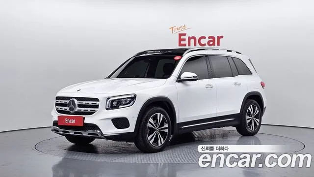 Mercedes-Benz GLB- X247 GLB220