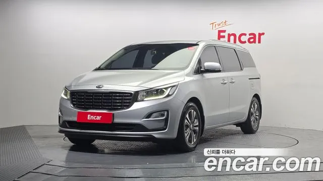 Kia The New Carnival Gasoline 11 Prestige