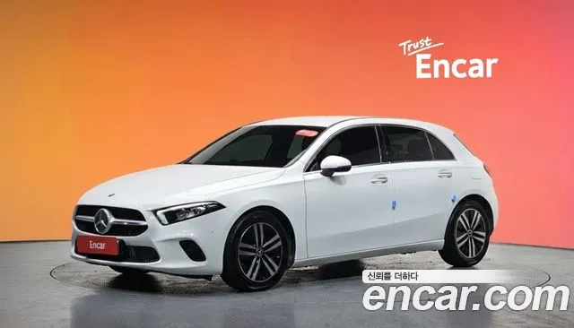 Mercedes-Benz A- W177 A220