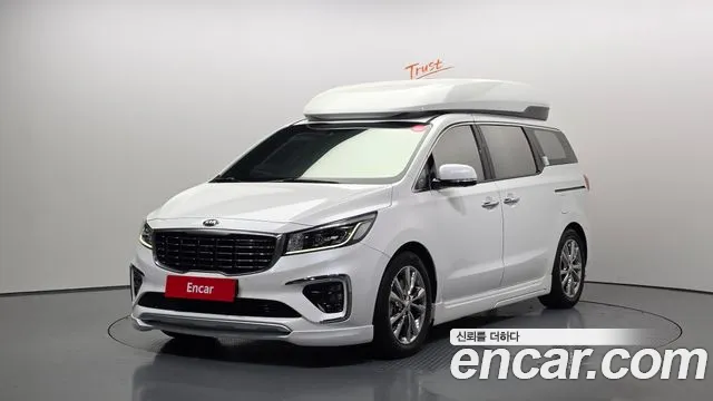 Kia The New Carnival 9 Noblesse