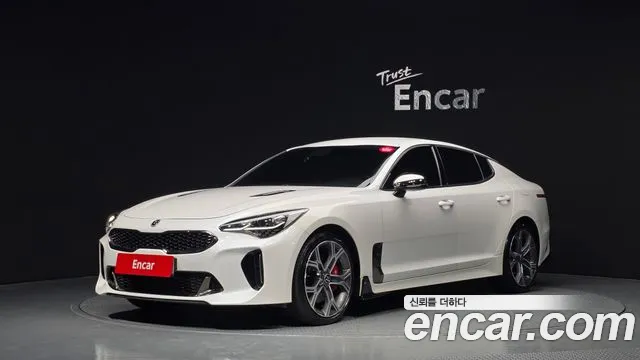 Kia Stinger 2.0 Turbo 2WD