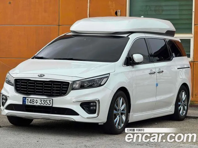 Kia The New Carnival 9 Prestige