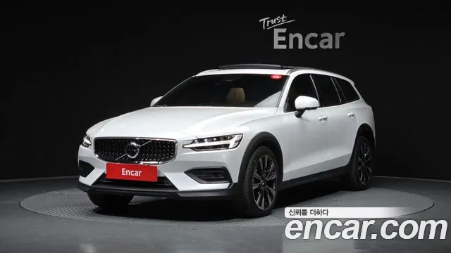 Volvo V60 2 B5 AWD