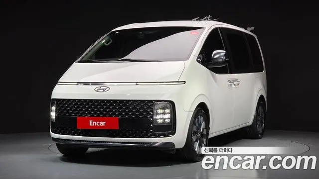 Hyundai Staria 9 Prestige
