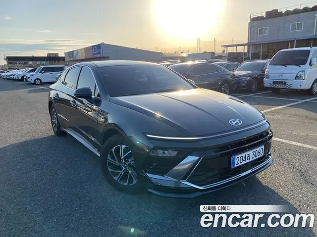 Hyundai Sonata Hybrid(DN8) Premium