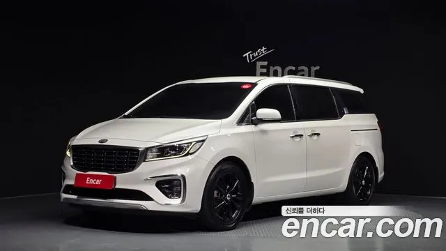 Kia The New Carnival 9 Noblesse