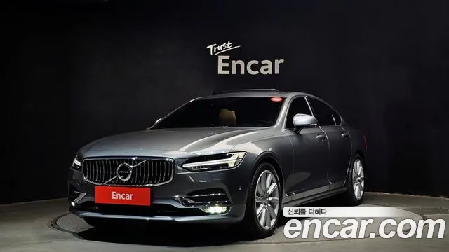 Volvo S90 T5