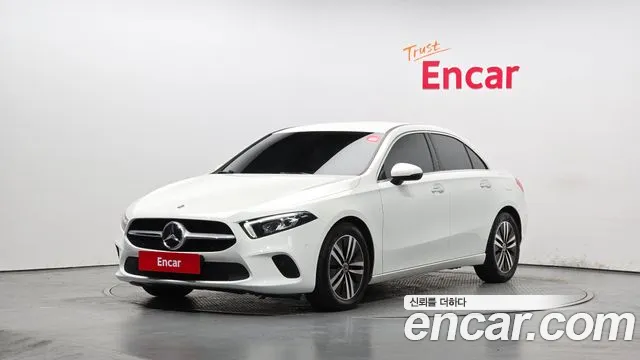 Mercedes-Benz A- W177 A220