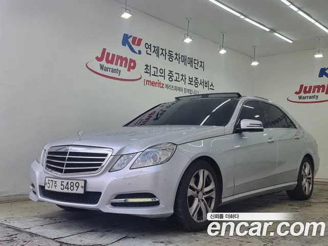 Mercedes-Benz E- W212 E300