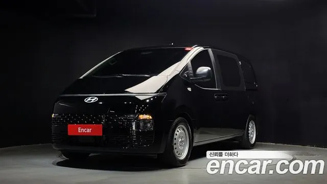 Hyundai Staria 5