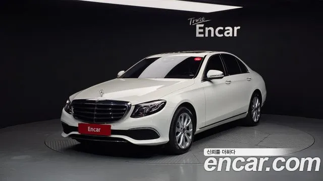Mercedes-Benz E- W213 E220d Exclusive