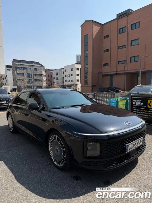 Hyundai Grandeur Hybrid (GN7)