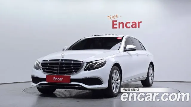 Mercedes-Benz E- W213 E300 4MATIC Exclusive