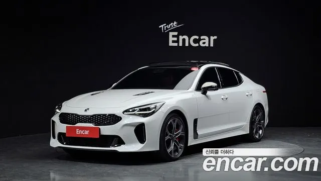 Kia Stinger 2.0 Turbo AWD