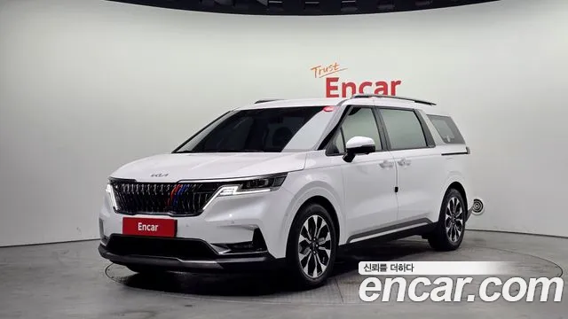 Kia Carnival 4 Gasoline 7 Noblesse