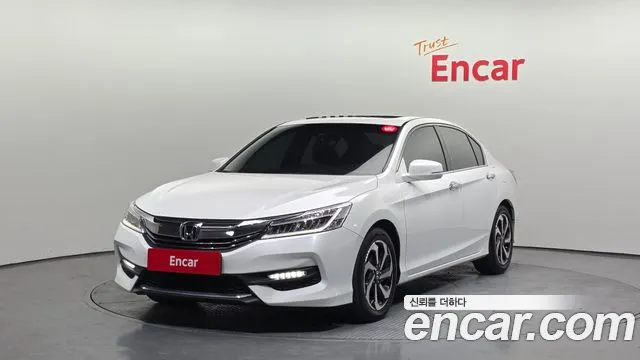 Honda Accord 2.4 9