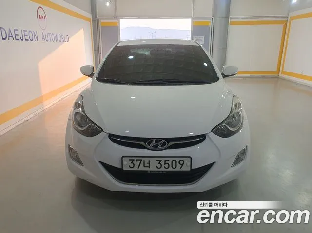 Hyundai Avante MD M16 GDI