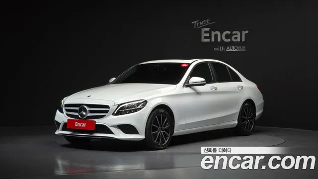 Mercedes-Benz C- W205 C200