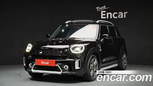 MINI Cooper SD Countryman ALL4 2